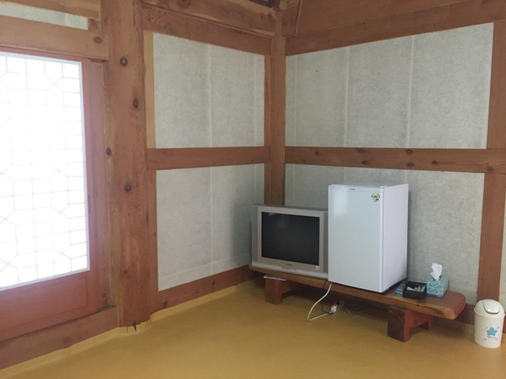 Peepul Hanok Stay Gwangyang  Exterior photo